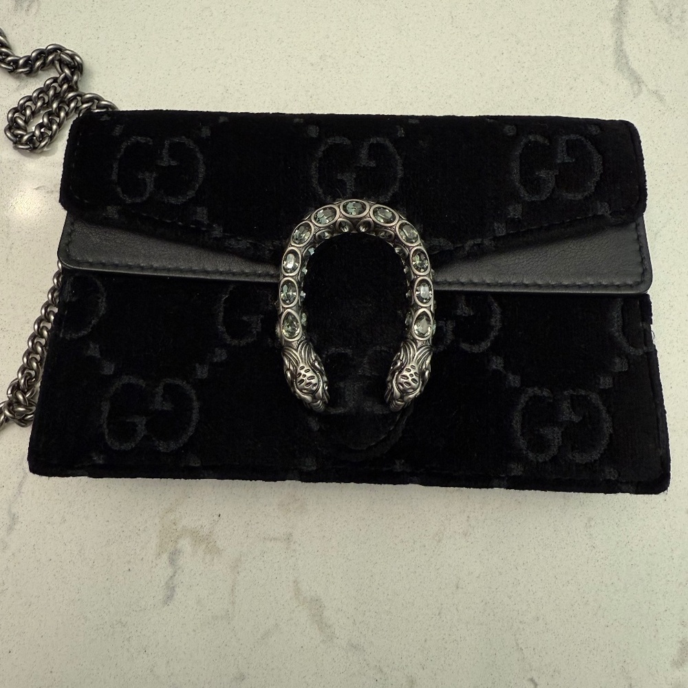 GUCCI super mini Dionysus black velvet bag